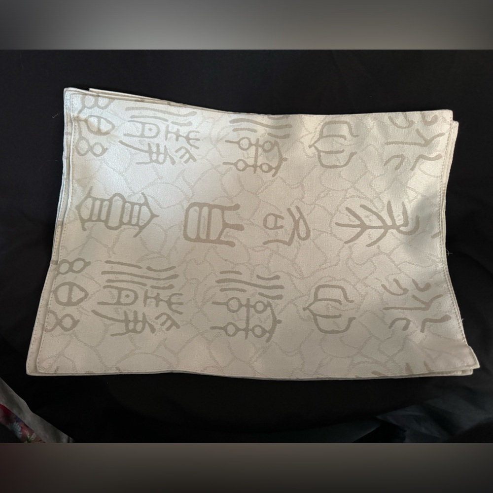 NEW Set of 6 placemats with chopstick and napkin - Picture 2 of 3